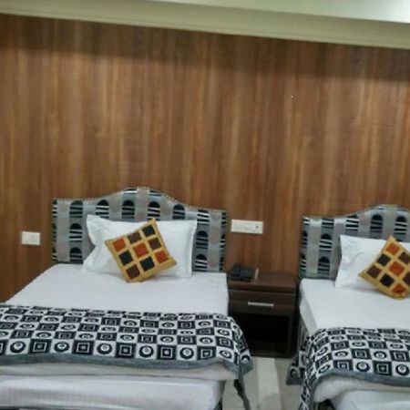 Bodhgaya Gautam Hotel Екстериор снимка
