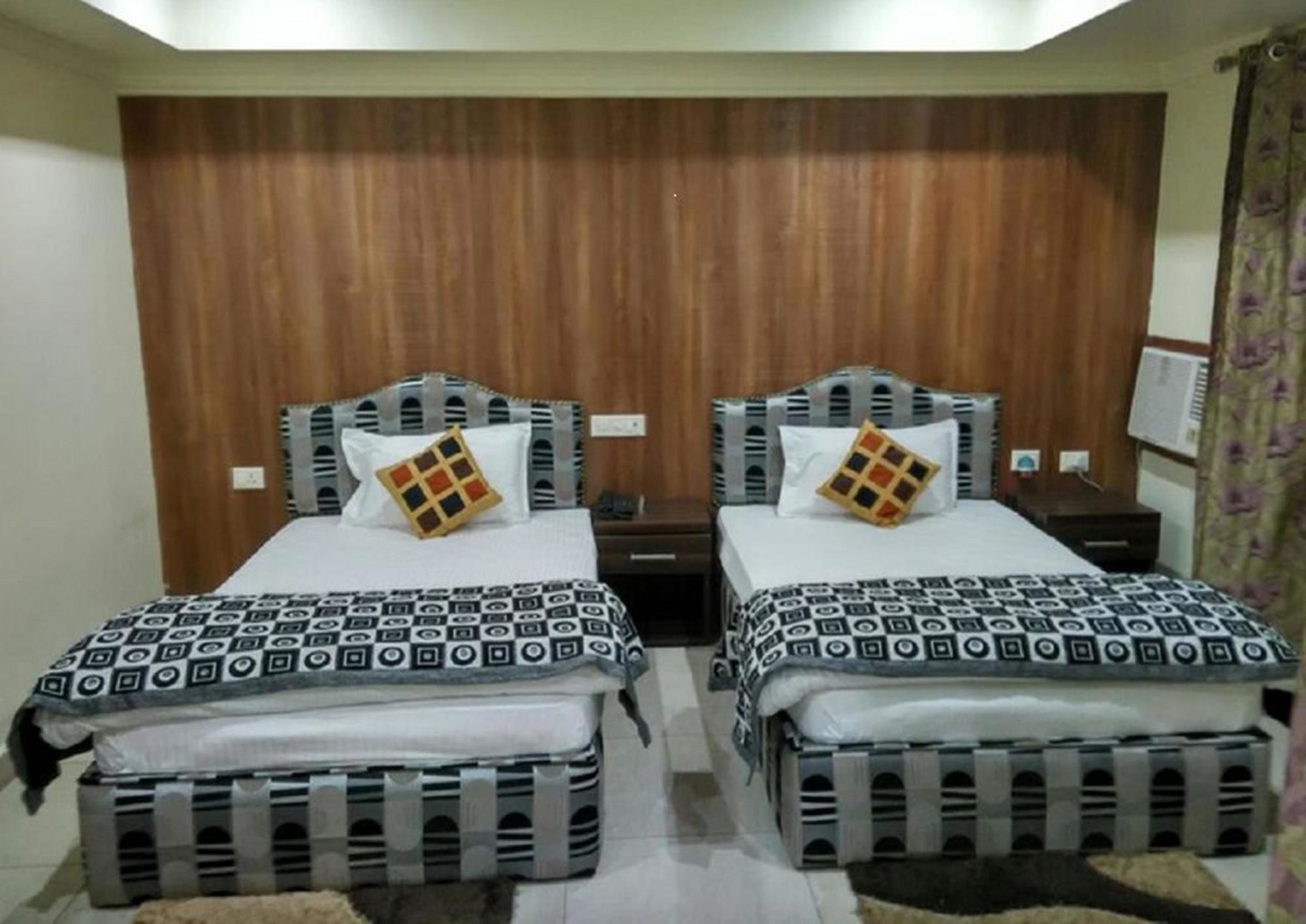 Bodhgaya Gautam Hotel Екстериор снимка